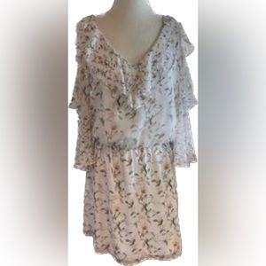 White House Black Market cold shoulder dress size 8.